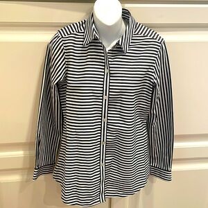 Foxcroft black striped button front shirt sz 4